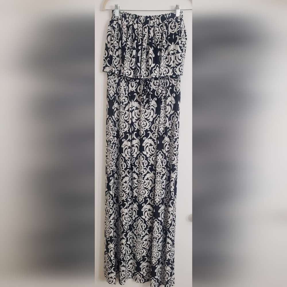 Elegant Black and White Patterned Long Maxi Skirt Large Ruffle Over Chest
